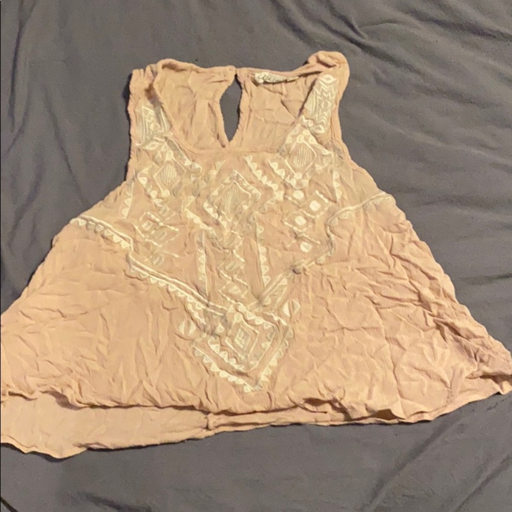 Cute pink top!